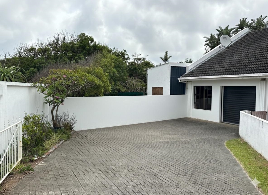 3 Bedroom Property for Sale in Gonubie Eastern Cape